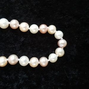 Multi-colored Pearl Necklace